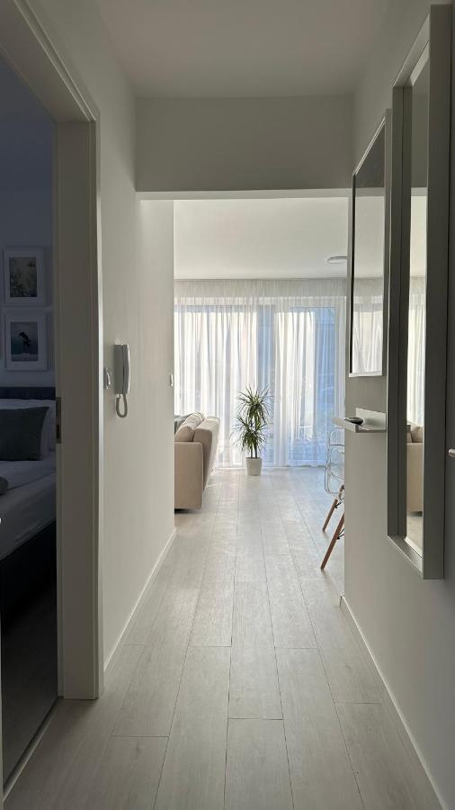 Linden Apartman 001 - Adults Only Mosonmagyarovar Luaran gambar