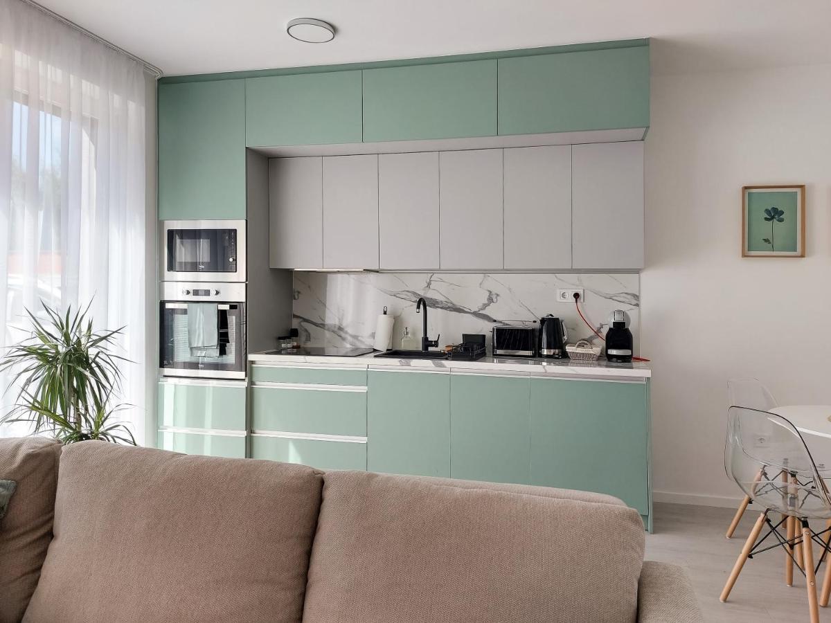 Linden Apartman 001 - Adults Only Mosonmagyarovar Luaran gambar